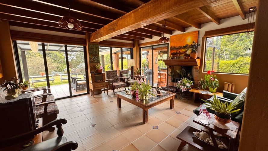 Finca en arriendo en Los Salados, El Retiro, 625 m² · foto 12 de 24