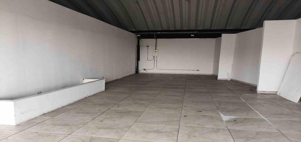 Local en venta en Avenida Centenario, Armenia, 57 m² · foto 4 de 11