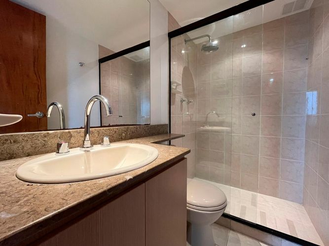 Apartamento de 3 alcobas en arriendo en El Poblado, Medellín, 114 m² · foto 18 de 18