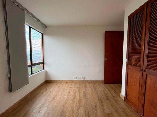 Apartamento de 3 alcobas en arriendo en El Poblado, Medellín, 114 m² · foto 10 de 18