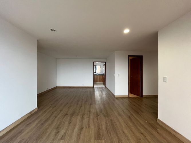 Apartamento de 3 alcobas en arriendo en El Poblado, Medellín, 114 m² · foto 11 de 18