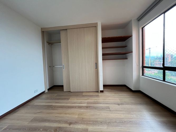 Apartamento de 3 alcobas en arriendo en El Poblado, Medellín, 114 m² · foto 12 de 18