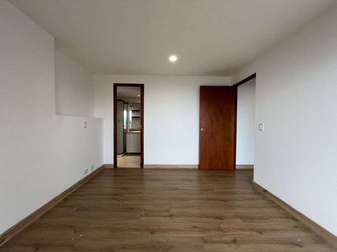 Apartamento de 3 alcobas en arriendo en El Poblado, Medellín, 114 m² · foto 14 de 18