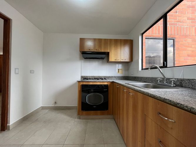 Apartamento de 3 alcobas en arriendo en El Poblado, Medellín, 114 m² · foto 4 de 18