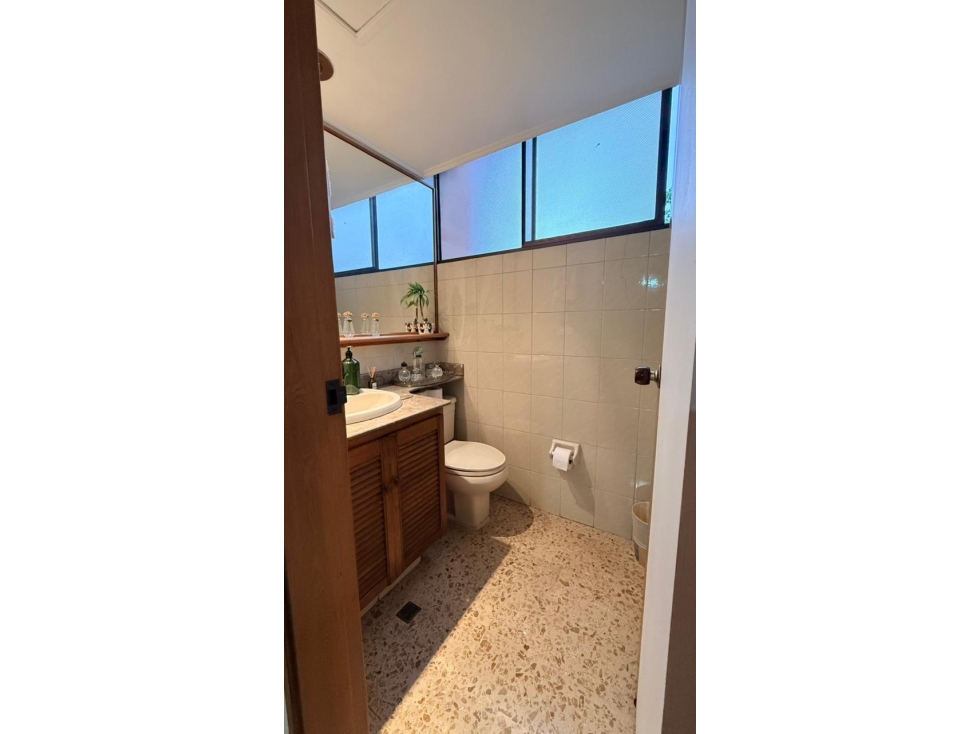 Apartamento en venta en El Poblado, Medellín 2