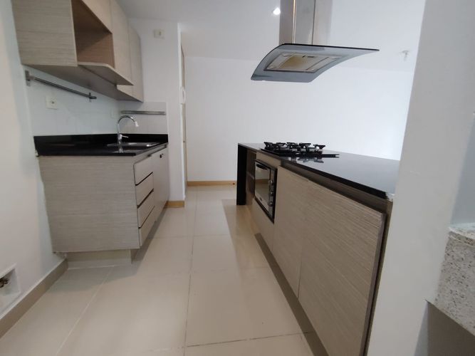 Apartamento de 3 alcobas en arriendo en El Poblado, Medellín, 84 m² · foto 6 de 24
