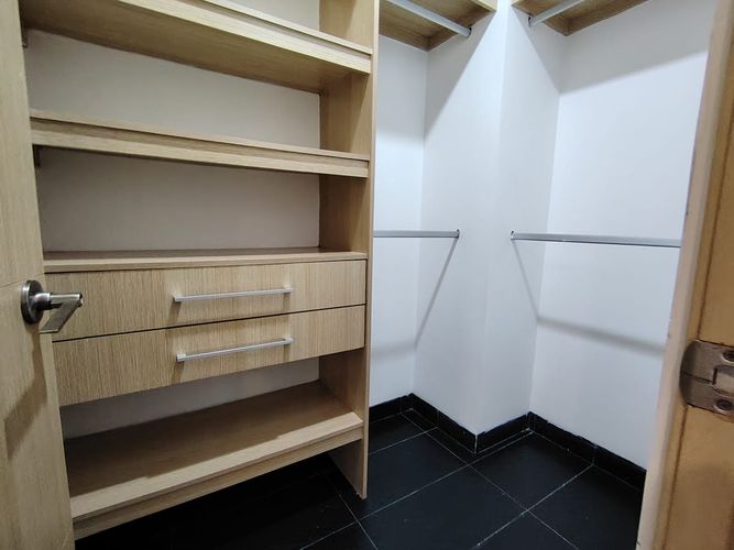 Apartamento de 3 alcobas en arriendo en El Poblado, Medellín, 84 m² · foto 11 de 24