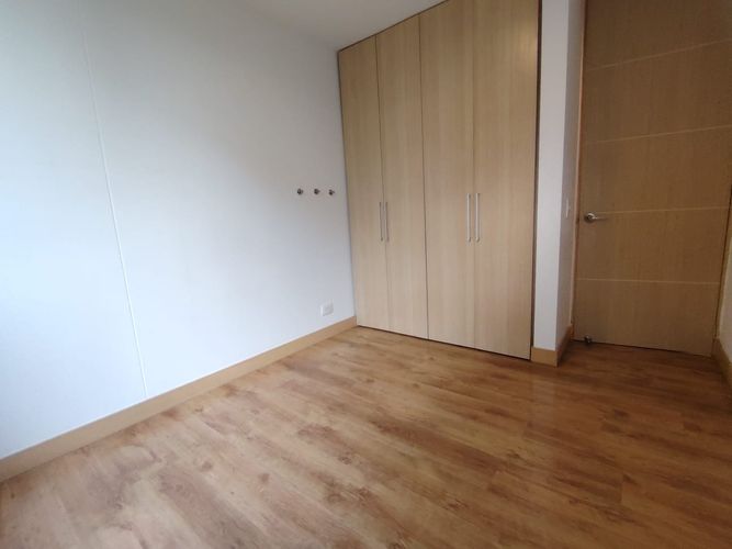 Apartamento de 3 alcobas en arriendo en El Poblado, Medellín, 84 m² · foto 12 de 24