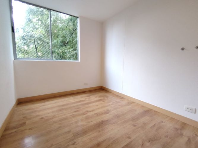 Apartamento de 3 alcobas en arriendo en El Poblado, Medellín, 84 m² · foto 21 de 24