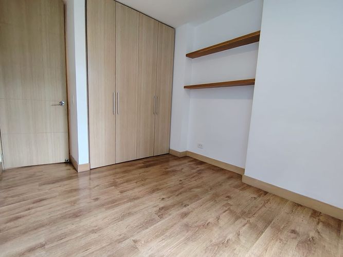 Apartamento de 3 alcobas en arriendo en El Poblado, Medellín, 84 m² · foto 22 de 24