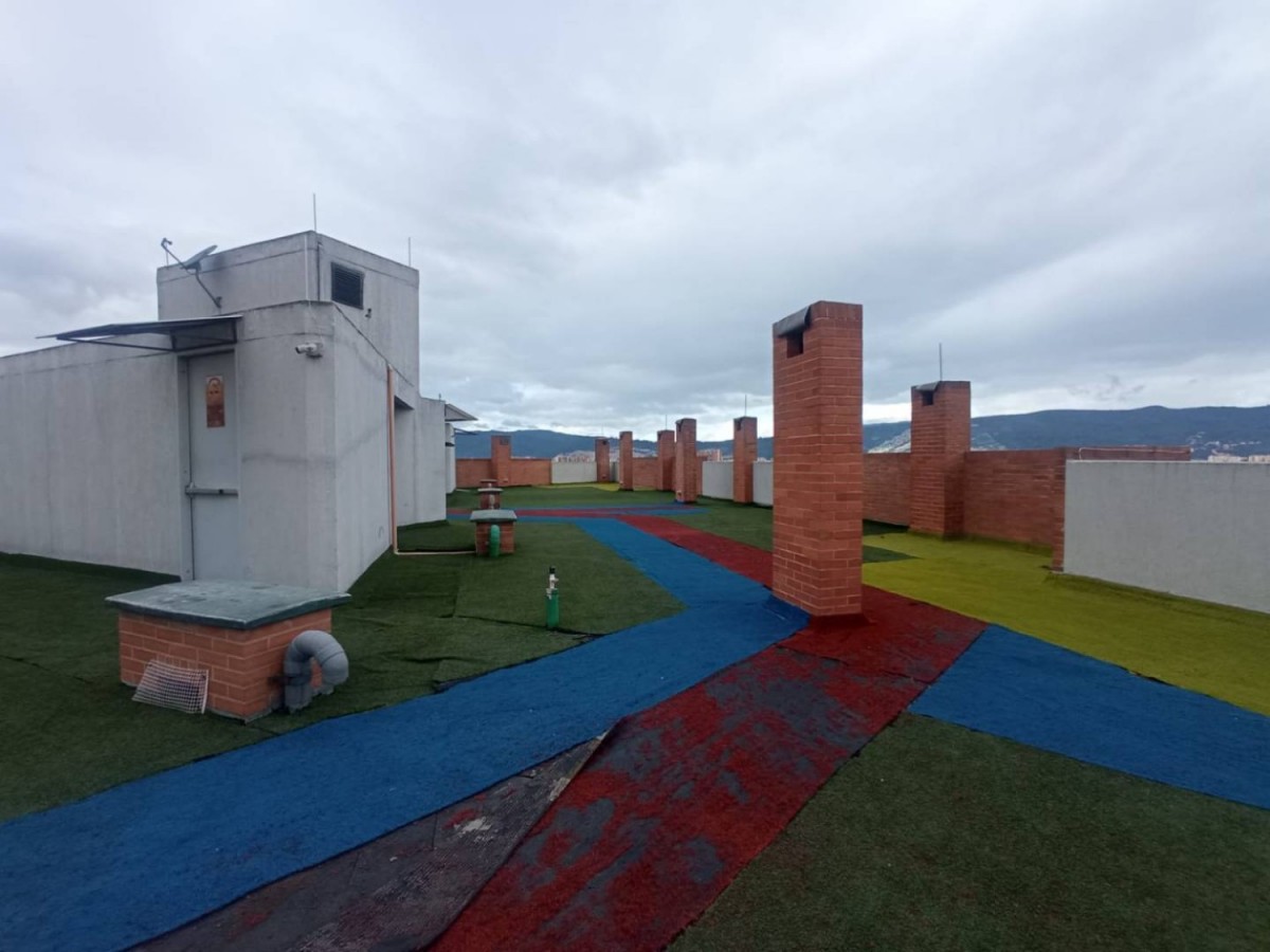 Apartamento en venta en Gratamira, Bogotá · foto 9 de 15