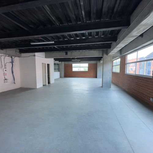 Bodega en arriendo en Copacabana, 2038 m² · foto 4 de 20