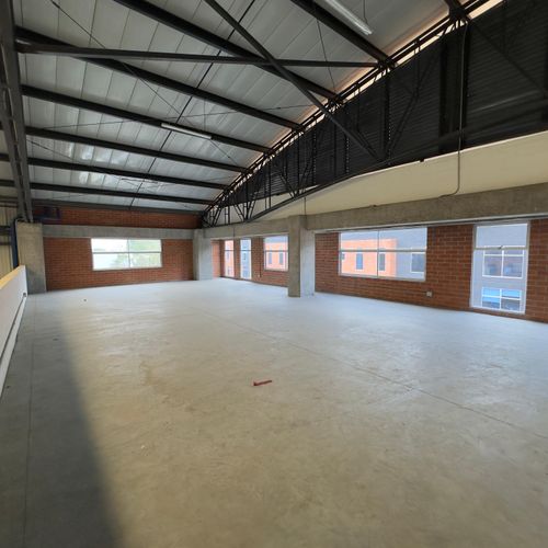 Bodega en arriendo en Copacabana, 2038 m² · foto 12 de 20
