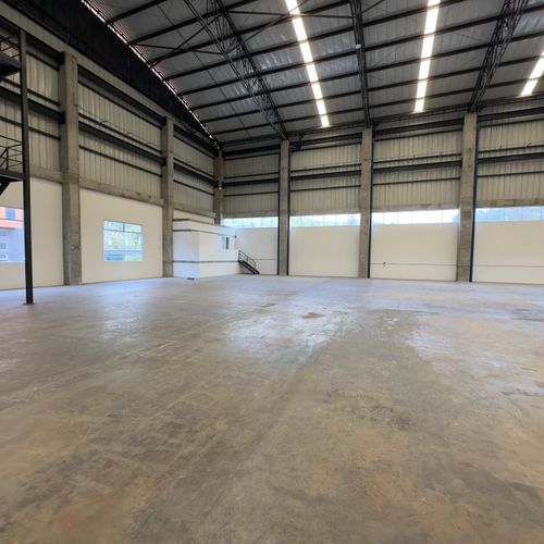Bodega en arriendo en Copacabana, 2038 m² · foto 15 de 20