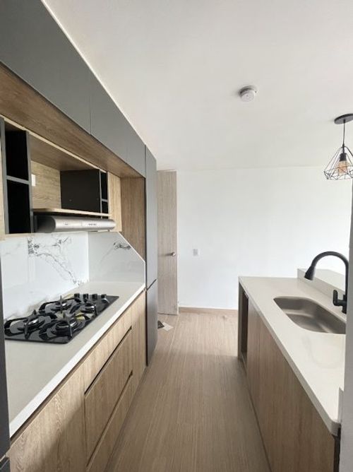 Apartamento de 2 alcobas en venta en La Tablaza, La Estrella, 56 m² · foto 3 de 20