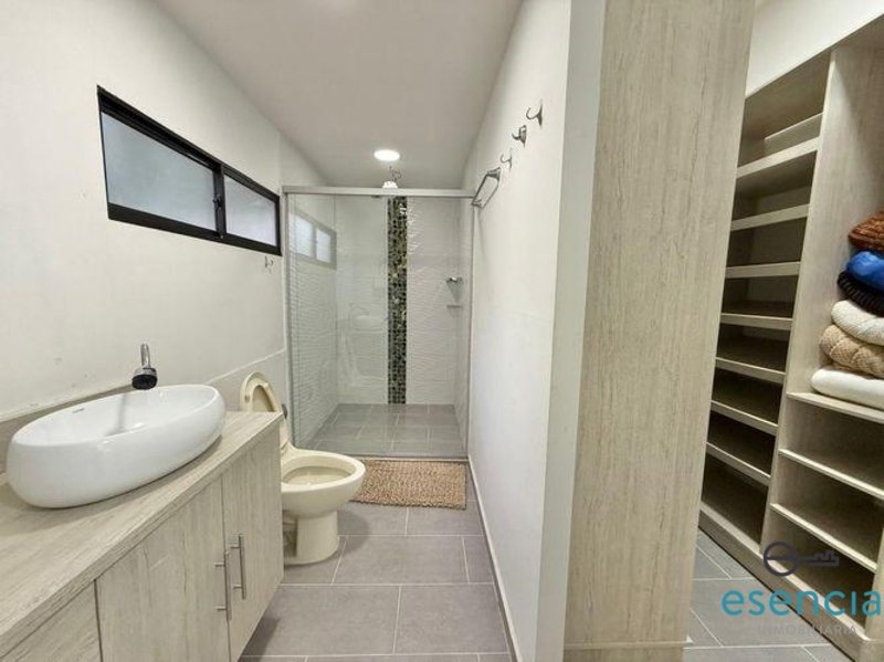 Casa en arriendo en El Tesoro, Medellín · foto 15 de 20