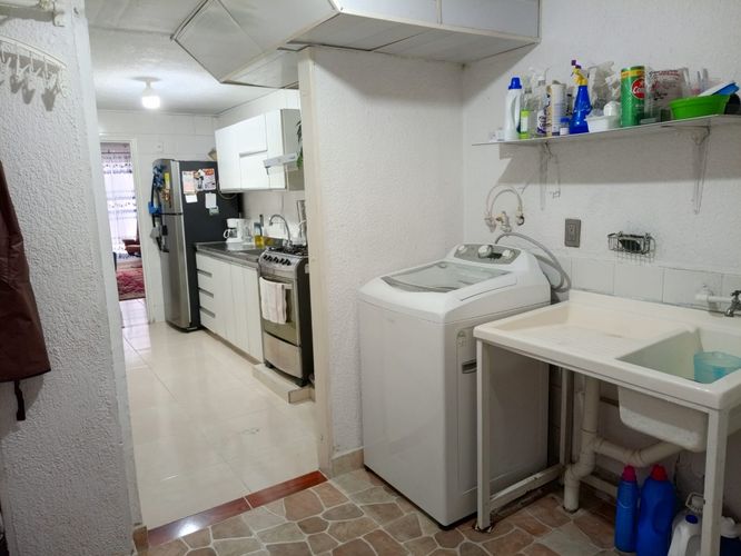 Apartamento de 3 alcobas en venta en La Aurora, Bucaramanga, 94 m² · foto 5 de 14