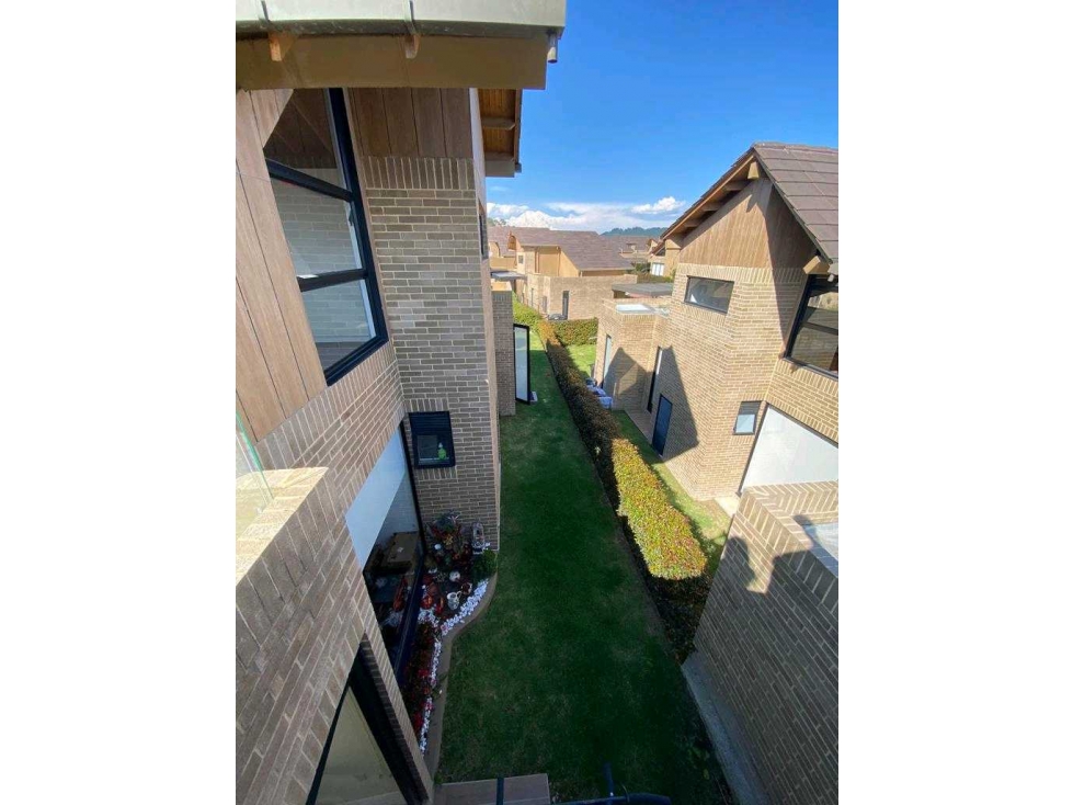 Casa en venta en Chuntame, Cajicá · foto 2 de 18