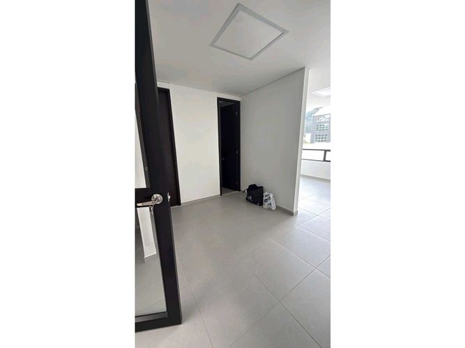 Bodega en venta en Portachuelo, Zipaquirá, 1050 m² · foto 4 de 24