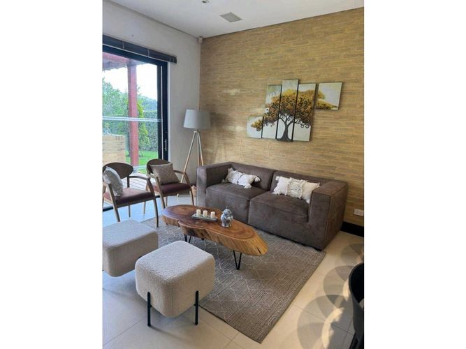 Casa de 3 alcobas en arriendo en Aposentos, Sopó, 400 m² · foto 3 de 22