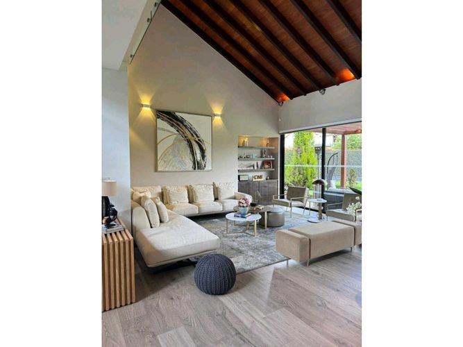 Casa de 3 alcobas en arriendo en Aposentos, Sopó, 400 m² · foto 10 de 22