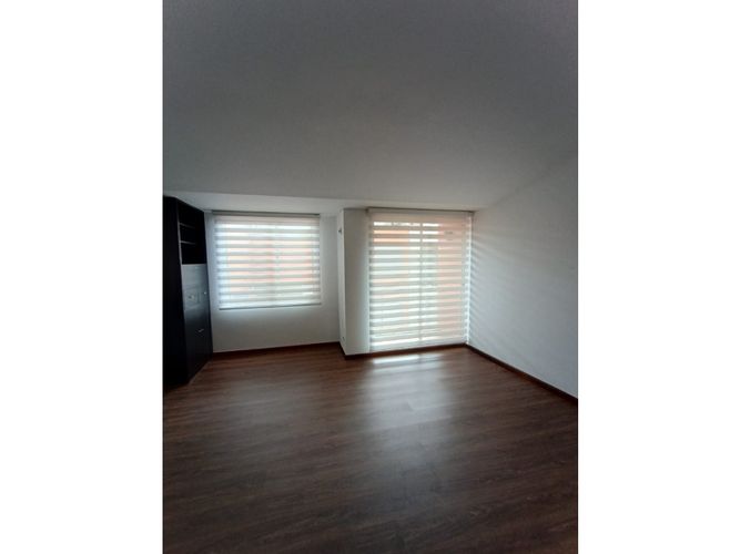 Casa en venta en El Cerezo, Bogotá · foto 16 de 18