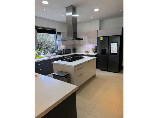 Casa de 4 alcobas en arriendo en Sindamanoy, Sopó, 368 m² · foto 19 de 24