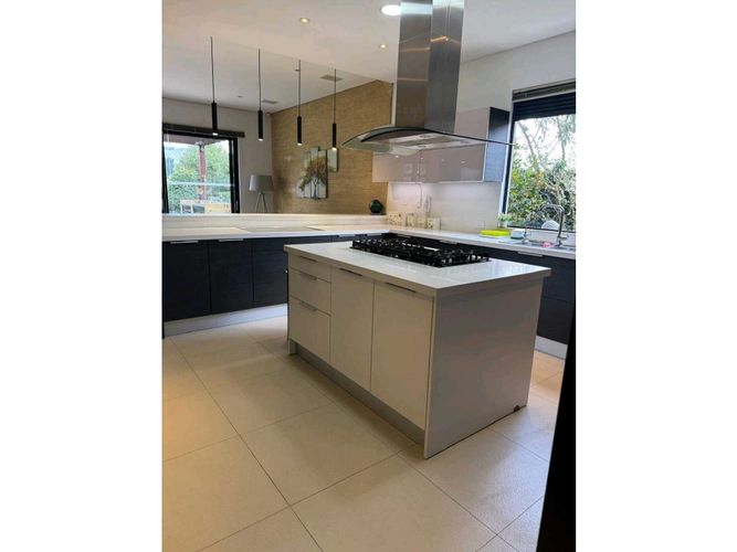 Casa de 4 alcobas en arriendo en Sindamanoy, Sopó, 368 m² · foto 23 de 24