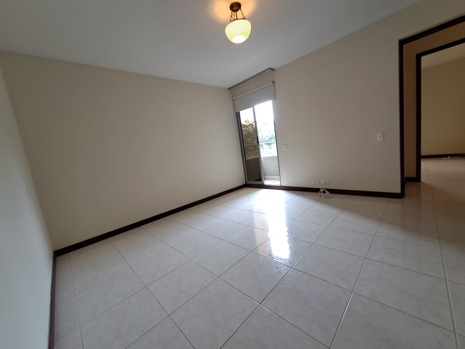 Apartamento en arriendo en La Castellana, Medellín · foto 6 de 20