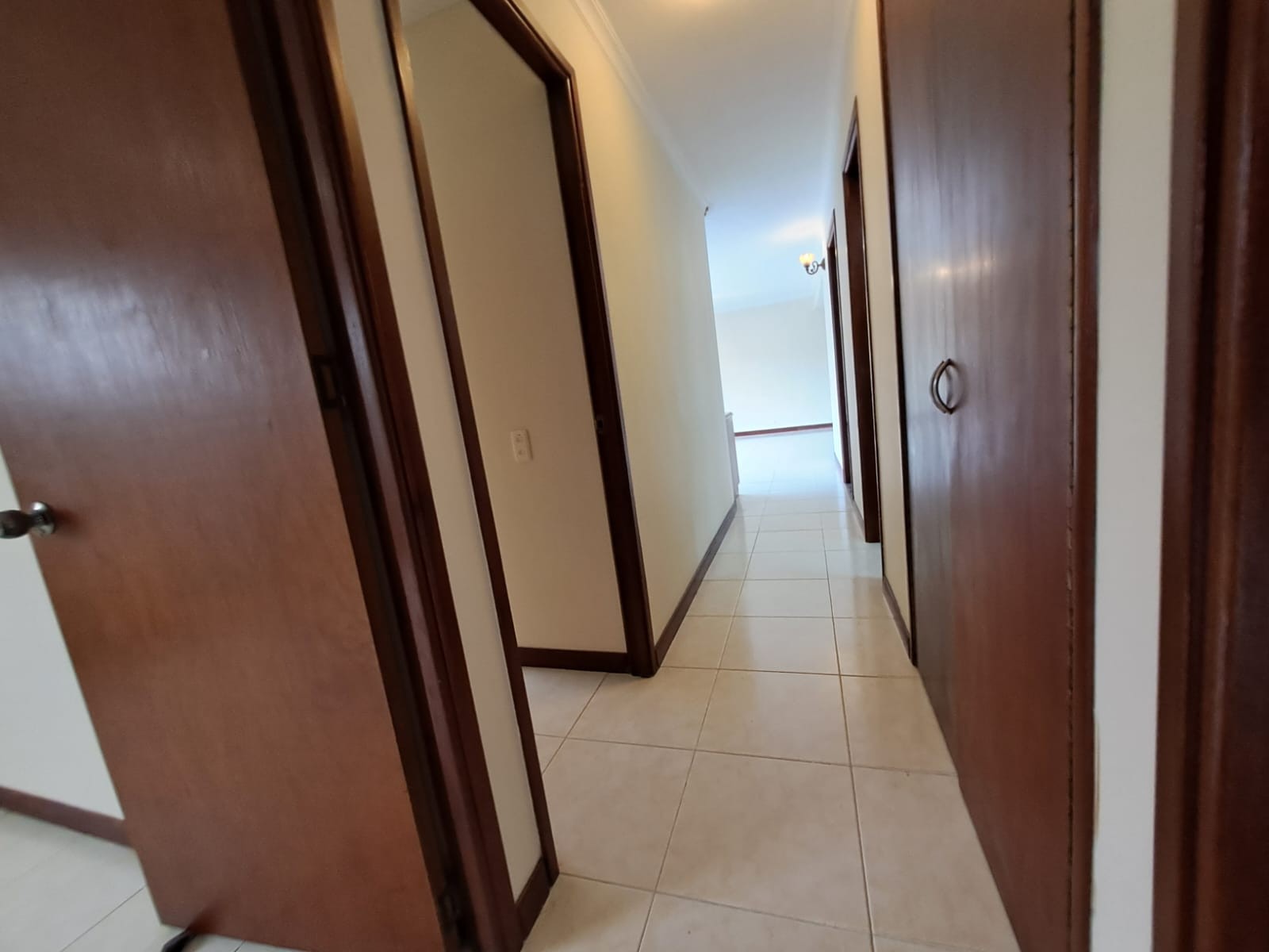 Apartamento en arriendo en La Castellana, Medellín · foto 7 de 20