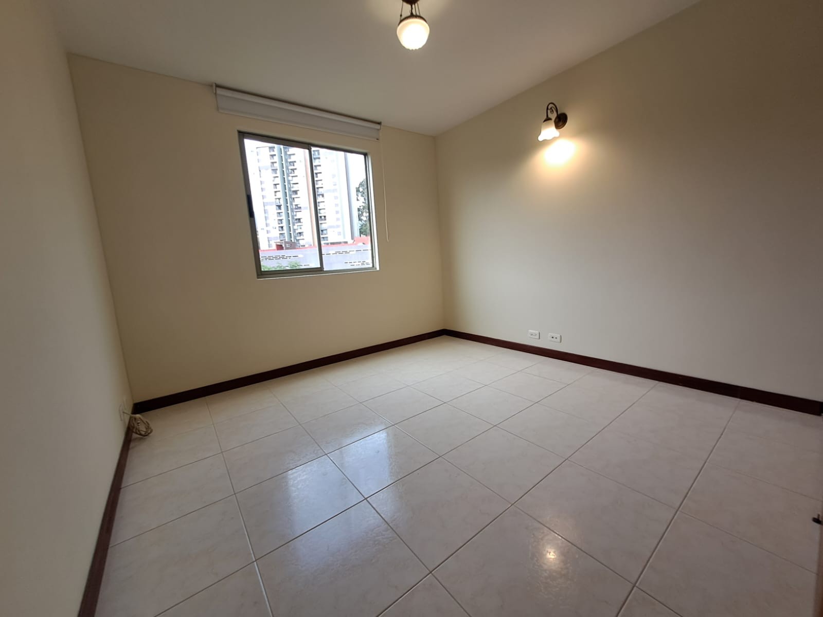 Apartamento en arriendo en La Castellana, Medellín · foto 13 de 20