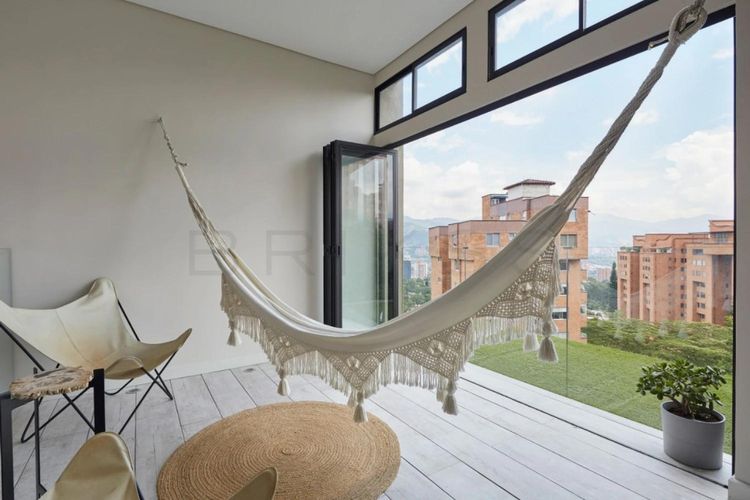 Apartamento de 3 alcobas en venta en El Diamante No. 2, Medellín, 297 m² · foto 8 de 14