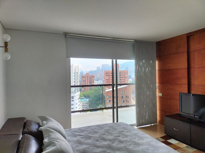 Apartamento de 3 alcobas en venta en El Poblado, Medellín, 207 m² · foto 12 de 19