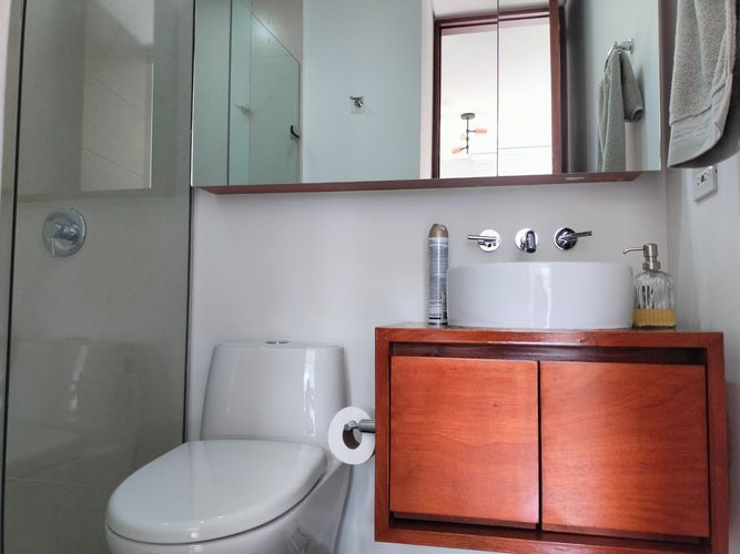 Apartamento de 3 alcobas en venta en El Poblado, Medellín, 207 m² · foto 18 de 19
