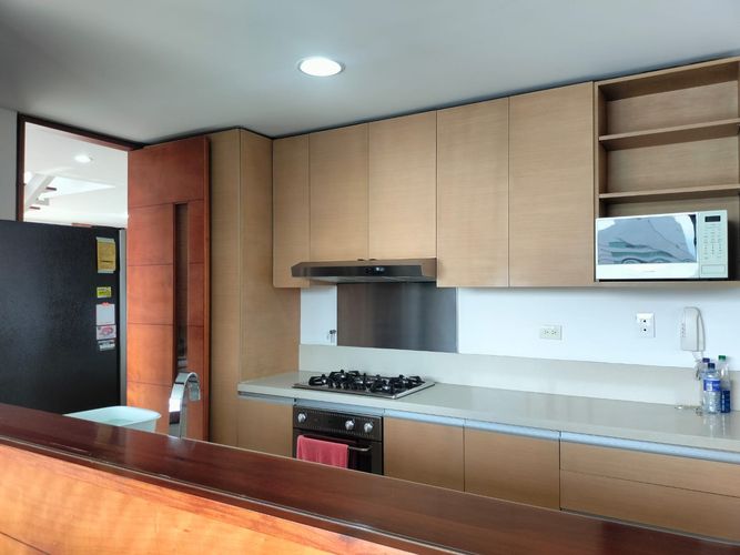 Apartamento de 3 alcobas en venta en El Poblado, Medellín, 207 m² · foto 7 de 19