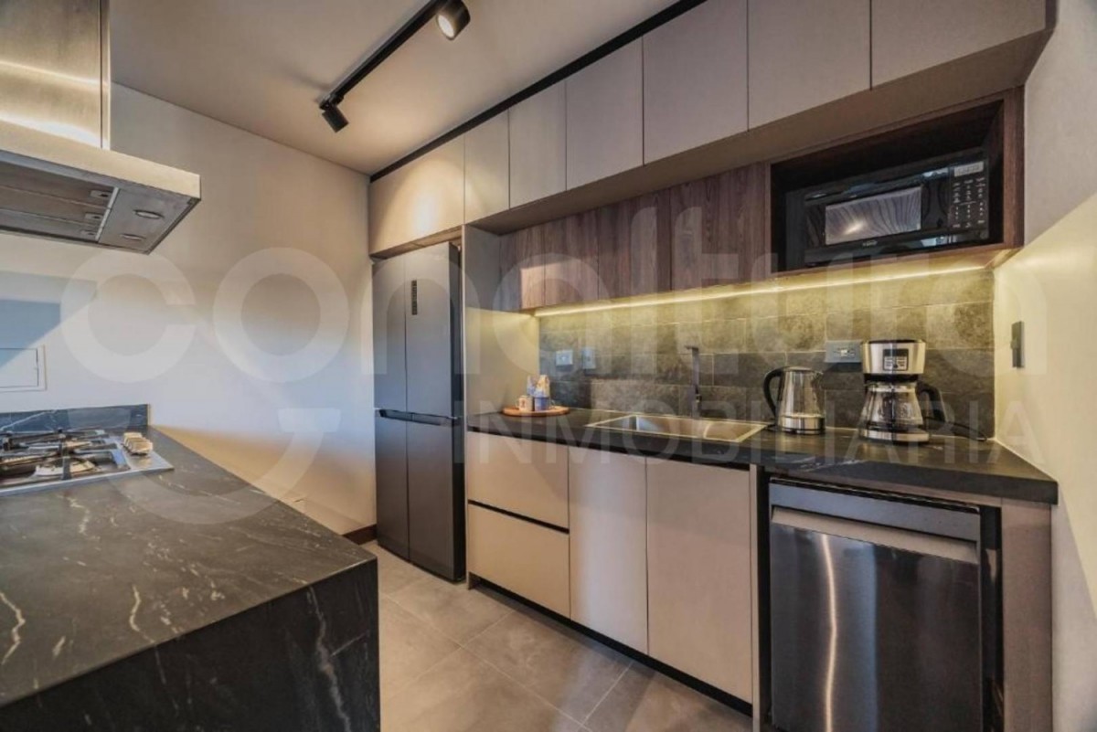 Apartamento en venta en El Poblado, Medellín 4