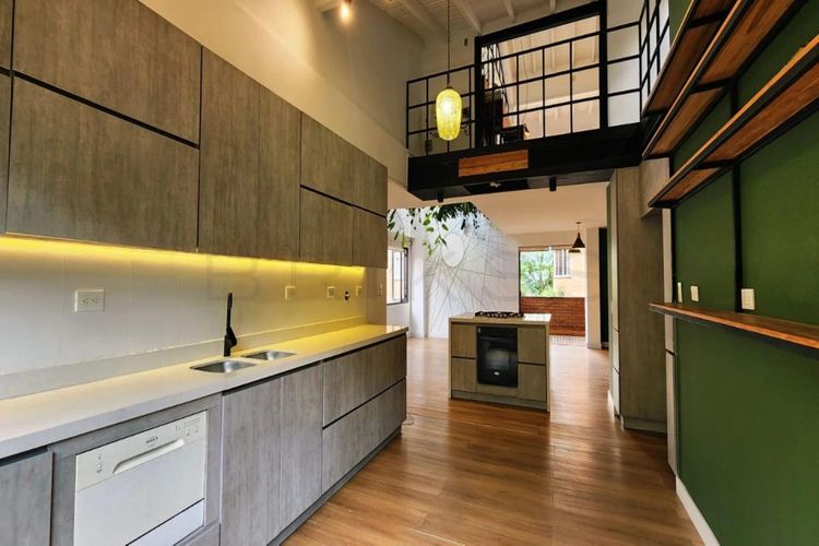 Apartamento de 3 alcobas en venta en Colombia, Medellín, 235 m² · foto 4 de 15