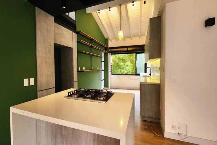 Apartamento de 3 alcobas en venta en Colombia, Medellín, 235 m² · foto 5 de 15
