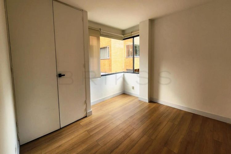 Apartamento de 3 alcobas en venta en Colombia, Medellín, 235 m² · foto 12 de 15