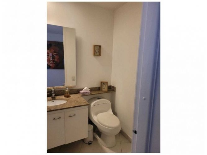 Apartaestudio en venta en Lalinde, Medellín, 76 m² · foto 11 de 12