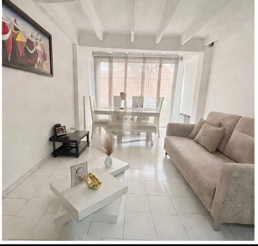 Apartamento de 3 alcobas en venta en El Limonar, Cali, 66 m² · foto 2 de 17