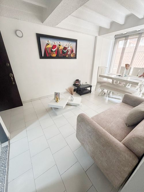 Apartamento de 3 alcobas en venta en El Limonar, Cali, 66 m² · foto 4 de 17
