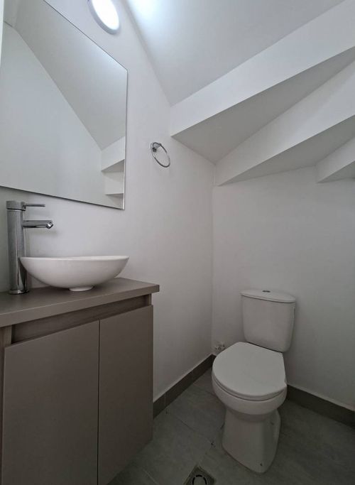 Casa de 3 alcobas en venta en Lomitas, La Ceja, 140 m² · foto 8 de 19
