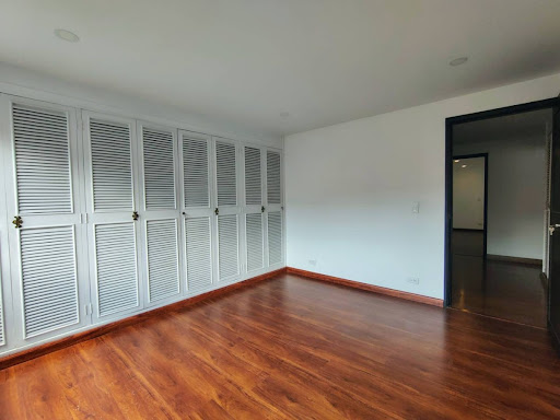Apartamento en venta en Santa Barbara Central, Bogotá · foto 20 de 24