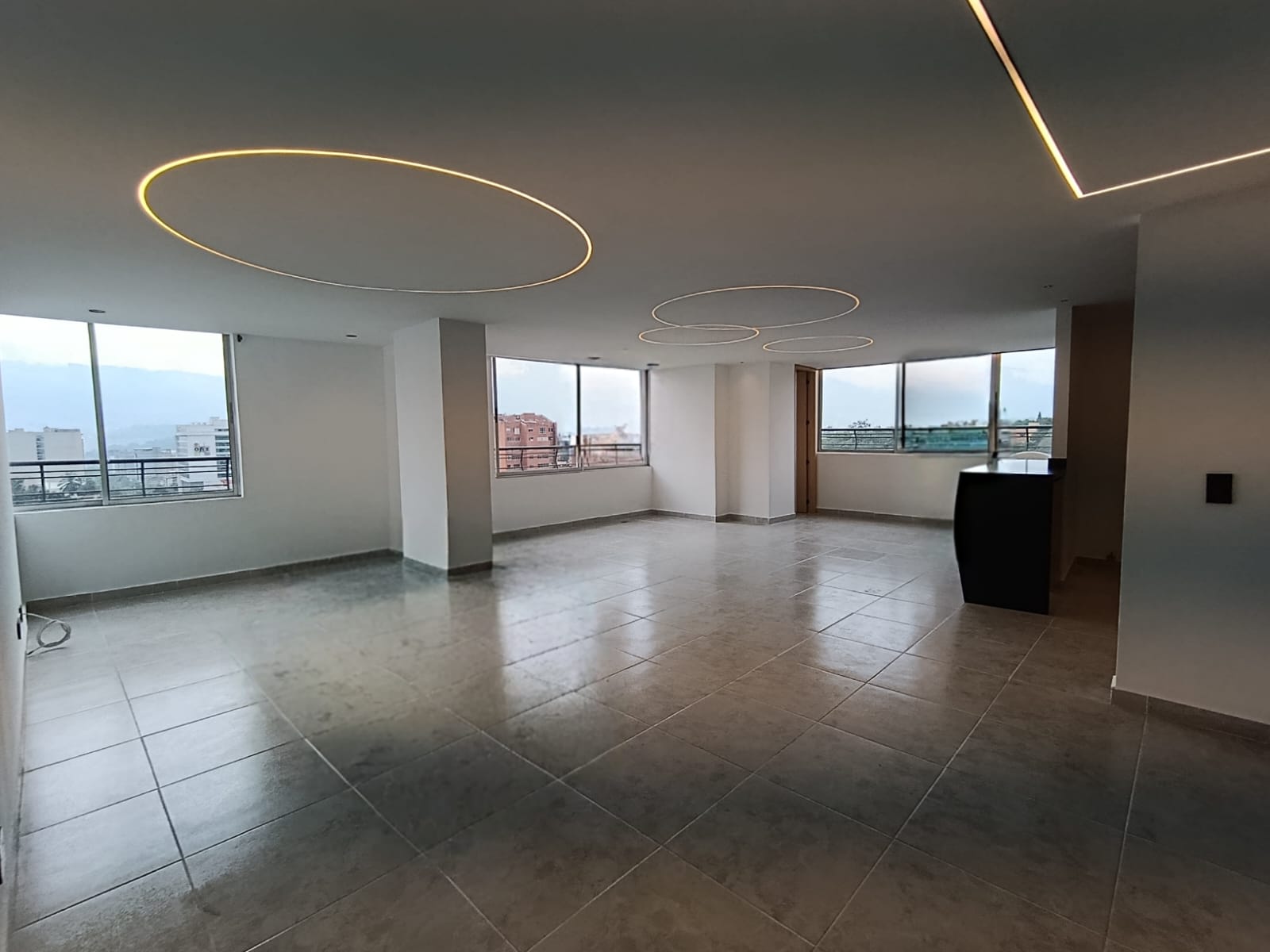 Apartamento en arriendo en La Castellana, Medellín · foto 6 de 20