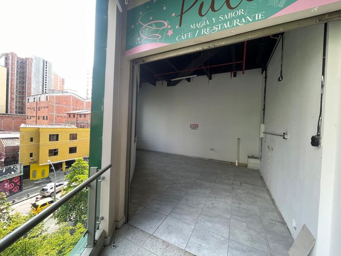 Local en arriendo en La Candelaria, Medellín, 38 m² · foto 3 de 9