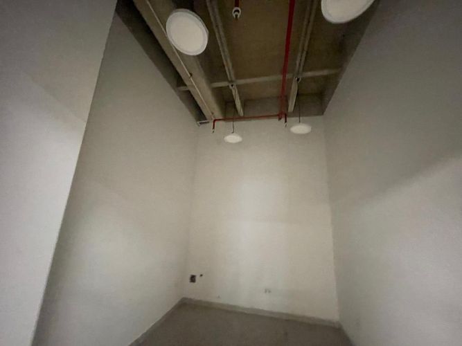 Local en arriendo en La Candelaria, Medellín, 36 m² · foto 8 de 9