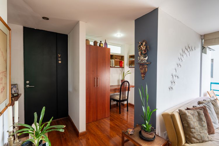 Apartamento de 2 alcobas en venta en Cn. Altos Del Bosque, Armenia, 68 m² · foto 6 de 11