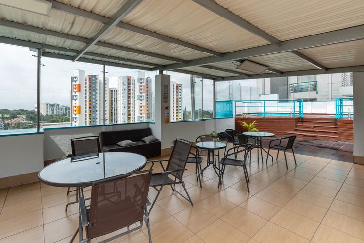 Apartamento de 2 alcobas en venta en Cn. Altos Del Bosque, Armenia, 68 m² · foto 9 de 11