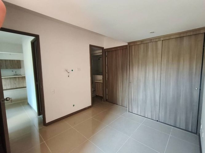 Apartamento de 3 alcobas en arriendo en Señorial, Envigado, 72 m² · foto 7 de 11